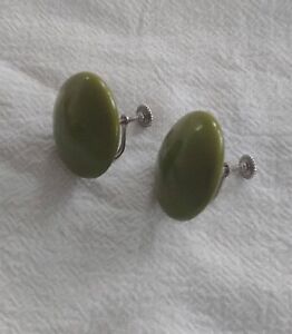Vintage Screw-Back Green Lucite Plastic Button Earrings,  Mid-Century Modern