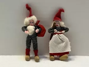 Vintage skandinavisch dänisch Garn umwickelt Santa Frau Claus Mini Puppen Holzschuhe - Bild 1 von 13