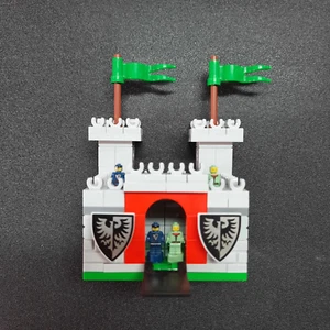 Lego, Castillo Gris, Castillo de Halcones Negros Miniatura, 4 Figuras Trofeo, 6487473 - Imagen 1 de 13