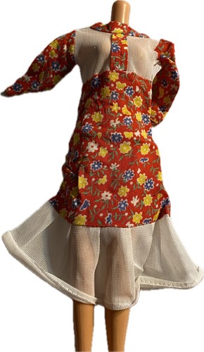 VETEMENTS Vestito bambola vintage anni 70. Adatto a Barbie. Scatto danneggiato. Senza etichette. Vedi foto