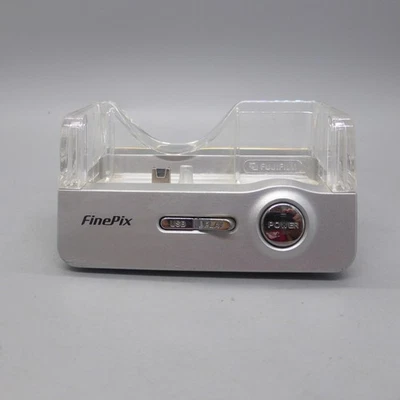 Base zoom Fujifilm FinePix CP-FX440 para cámara Fujifilm FinePix F440 Foto 1 de 4