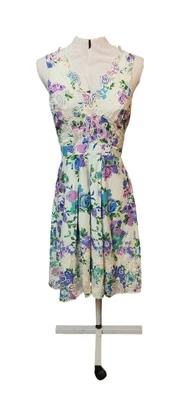 Womans Dress, Angel Biba White Floral Backless Size 8-10 - image 1 of 4