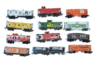 LOTTO 12 vagoni box scala HO MISTI CP UNION MKT ROCK, merci e caboose - Foto 1 di 9