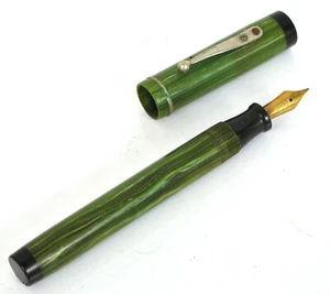 VINTAGE GOOD SERVICE NATIONAL PEN CO GREEN MARBLE FOUNTAIN PEN 14K NIB NICE ! - Picture 1 of 3