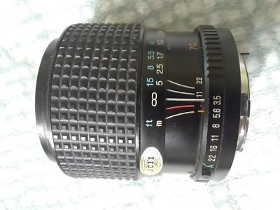 Tokina 35-70mm 1:3.5-4.8 Macro Zoom Lens for Pentax - Image 1 of 4