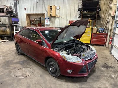 Motor de arranque usado serve: 2014 Ford Focus 2.5 grau A - Imagem 1 de 4
