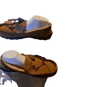 CHAPS BY RALPH LAUREN MEN'S SLIPPERS SIZE 9.5-10.5 BROWN WARM AND COMFY. - Picture 1 of 6