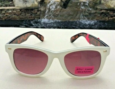 BETSEY JOHNSON SUNGLASSES BJ7042P 100  WHITE PINK TORTOISE  NWT - Image 1 of 3