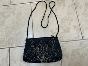 Jenny Buchanan Umhängetasche schwarz Perlen bestickt Handtasche 8" - Bild 1 von 6