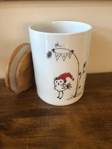 Round ceramic holiday jar with wood lid creative co-op - Picture 1 of 1