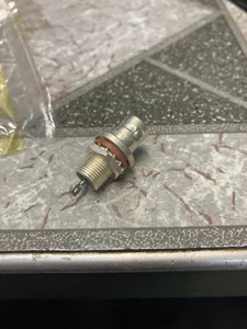 Kings UG 1873/u Bulkhead BNC Solder 5/units - Zdjęcie 1 z 3