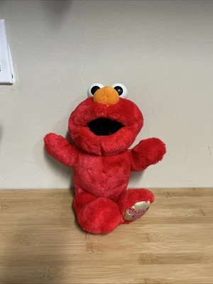 Peluche Tickle Me Elmo Surprise Sesame Street Laughing 2000 de colección no funciona Foto 1 de 4