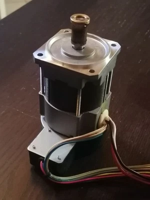 Original Roland EJ-640 XF-640 XT-640 Scan Motor 6702049010 - Image 1 of 4