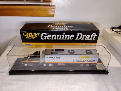Rusty Wallace Miller Genuino Draft Edición Limitada Coche de Carreras Transportador Semi Foto 1 de 4