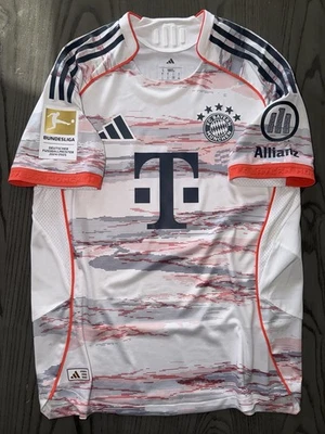 2025/26 Adidas FC Bayern Munich Kane Player Issue Away Jersey - Size L - Image 1 of 3