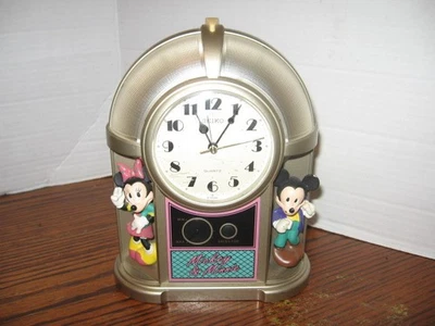 Relógio de quartzo vintage Seiko Mickey & Minnie Disney colecionável despertador anos 80 - Imagem 1 de 4
