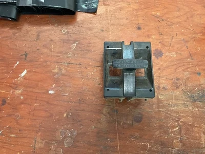 M-224033 Cuadrado D 60 Amp Portafusibles Tapa Extraíble (SSM-159) Foto 1 de 2