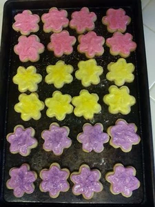 Fresh Homemade EASTER FLORAL CREAM CHEESE BUTTER COOKIES w/BUTTERCREAM FROSTING - Picture 1 of 2