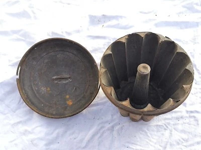 Alte antike Backform Briocheform Puddingform Wasserbad Deko Metall Vintage  - Bild 1 von 4