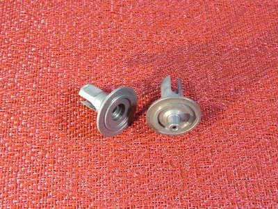 Team Associated RC10 B5M B5 MIP Diff Outdrive Hub (Female, Male). #1518 - Image 1 of 4