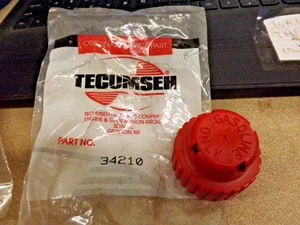 Tapa de combustible de gas Tecumseh OEM 34210 H30 H35 H50 H60 H70 H80 - Imagen 1 de 3