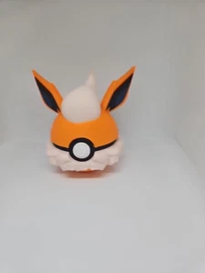 Flareon | Pokeball mit 3D-Druck | #0136 Flareon - Bild 1 von 3