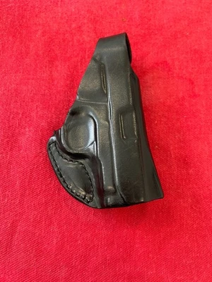 Funda de cuero Desantis negra OWB RH para Colt Mustang/Pocketlite Foto 1 de 4