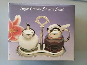 Juego Vintage Crema y Azúcar Cruet Soporte Plástico Tono Plata con 2 Botellas - Imagen 1 de 3