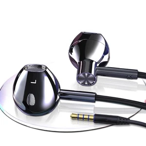 Wired Earbuds with mic,Heavy Bass Wire Headphones Universal 3.5 mm Plug,in-Ea... - Picture 1 of 8