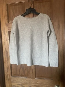 Boden Iona Relaxed Sweater Light Gray Wool /Cashmere Blend Scoop Neck Size Small - Picture 1 of 7