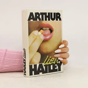 Liek | Arthur Hailey - Picture 1 of 9