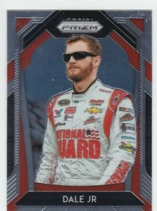 Tarjeta base Panini Prizm Racing Dale Jr 2020 con variación de borde de bandera a cuadros - Imagen 1 de 2
