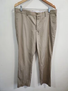 ROGER DAVID Label Mens Classic Fit Chino's Beige Straight Leg Size 36/92R - Picture 1 of 8
