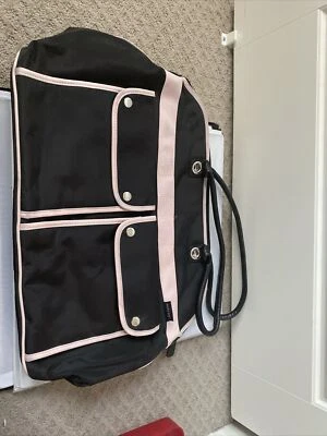 Mary Kay Pink And Black Zipper Enclosure Travel Overnight Bag - Image 1 of 4