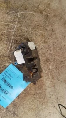 Actuador de bloqueo de puerta para pasajero delantero GMC Envoy Chevrolet Trailblazer 2002-2009 Foto 1 de 4