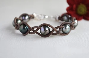 SEVEN Tahitian Pearls Bracelet Tahiti Pearls on Brown Leather Bracelet Handmade - Picture 1 of 8