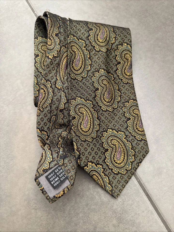 Corbata Neiman Marcus Hecha en Italia Verde Rosa Oro Paisley Foto 1 de 4