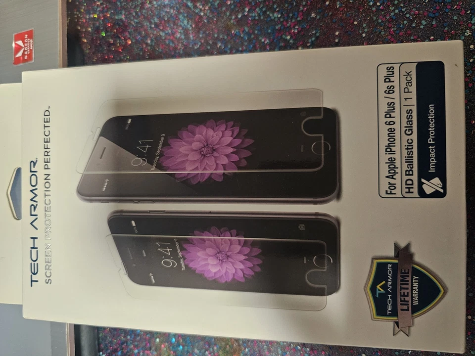 Tech Armor -Screen Protection for Apple iPad Air 2/ iPad Air (2/pk) + I Phone6 - Image 1 of 4