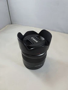 Canon EF-M 15-45mm f/3.5-6.3 Image Stabilization STM Zoom Lens - Picture 1 of 6