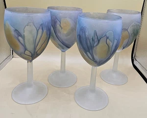 4 Rueven satiniertes Glas handbemalt Aquarell Jugendstil Stil Wein Wasserkelche - Bild 1 von 14