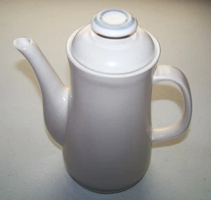 Country Glen - Vintage Keramik Teekanne mit Deckel - 10" hoch - Bild 1 von 10