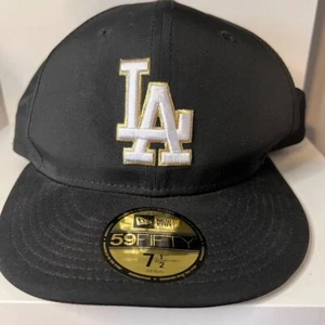 New Era LA Dodgers 59FIFTY Fitted Baseball Cap Black White Gold MLB Size 7 1/2 - Picture 1 of 6