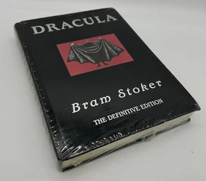 DRACULA: THE DEFINITIVE EDITION (BARNES & NOBLE EDITION) By Bram Stoker - Picture 1 of 3