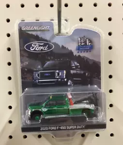 1:64 Greenlight 2020 Ford F-450 Super Duty with wrecker boom CHASER - Picture 1 of 1