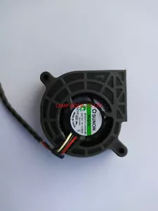 VENTILATEUR ORIGINAL NEUF MF45201V1-1C010-G99 12V 0,86W 79K01G001 pour PROJECTEURS OPTOMA - Photo 1/3