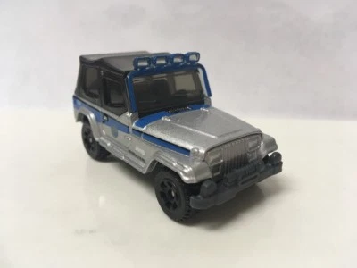 1993 93 Jeep Wrangler Jurassic Park Collectible 1/64 Scale Diecast Diorama Model - Image 1 of 4