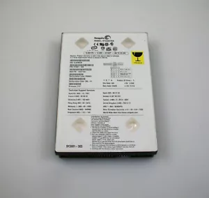 Disco duro SEAGATE ST340015A 9Y3001-303 BARRACUDA 40 GB IDE 5400 RPM - Imagen 1 de 1