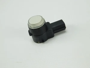 07-17 Chevrolet GMC Cadillac Sensor de Estacionamiento Trasero Inverso Parachoques 25961316 Fabricante de Equipo Original - Imagen 1 de 12