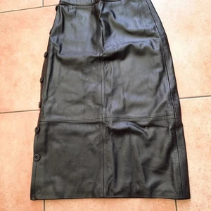 Damen Lederrock in Maxilänge von 78 cm, schönes glattes , weiches Leder - Bild 1 von 2