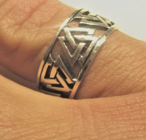 STERLINGSILBER KELTISCHER ZICK ZACK DURCHBOHRTE ARBEIT BANDRING GRÖSSE O - Bild 1 von 2